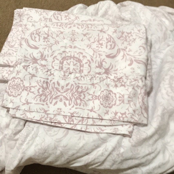 🌸NEW🌸 Target Threshold Twin Size Sheets & Pillowcases Set B USED Sheets - Picture 2 of 12